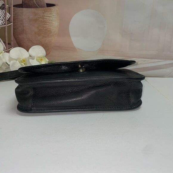 Fossil Black Leather Crossbody Bag - Picture 9 of 11